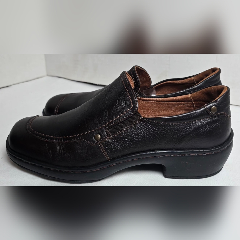 Josef Seibel Almost New Black Leather Loafers Retail $150  (39) 8 - 8 1/2